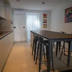 Calma 아파트